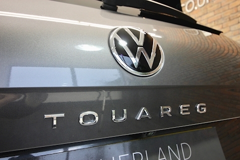 Touareg 3.0 TDI V6 Black Edition Tiptronic 4WD (s/s) 5dr