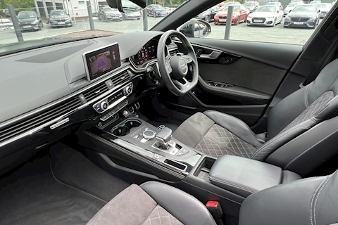 RS4 Tfsi Quattro Audi Sport Edition Estate 2.9 Automatic Petrol