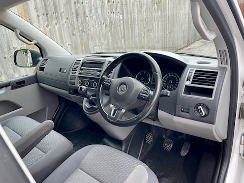 T5.1 2.0 TDi HIGHLINE KOMBI 140 T30 SWB 6sp MANUAL Diesel