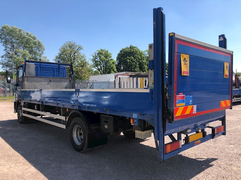 Used 2011 Iveco Eurocargo 150e22 Dropside Lorry - Tail Lift - 15 Ton 