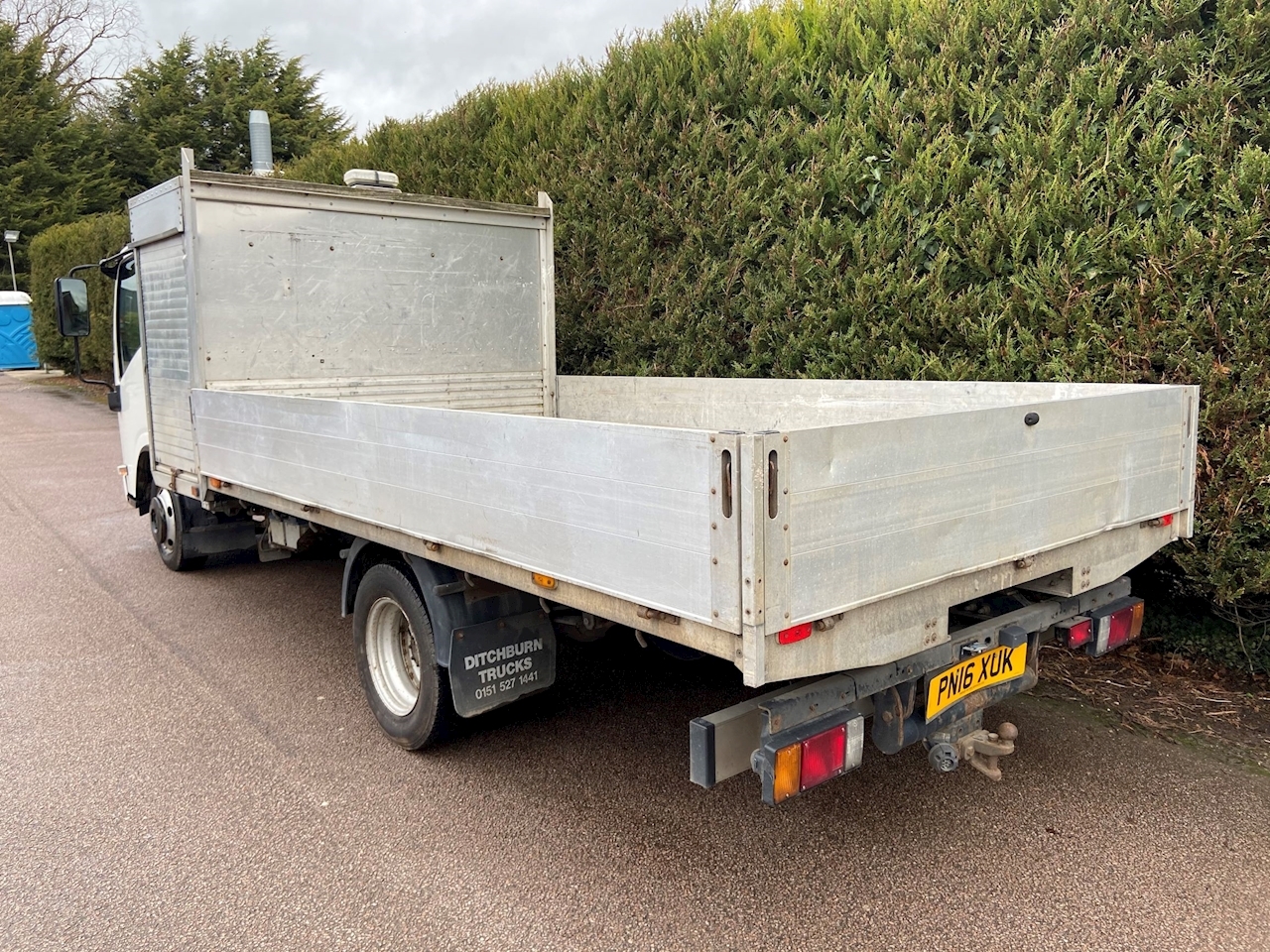 Grafter N35.120T 3.0 DROPSIDE WITH TOOL BOX - E6 - 3.5 Ton
