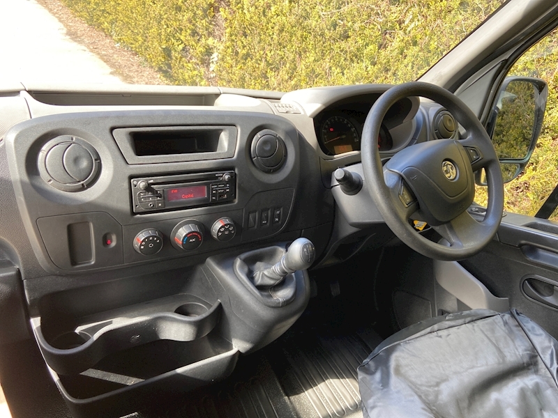 Used 2017 Vauxhall Movano 2.3 CDTi Low Loader Luton Van 3.5 Ton