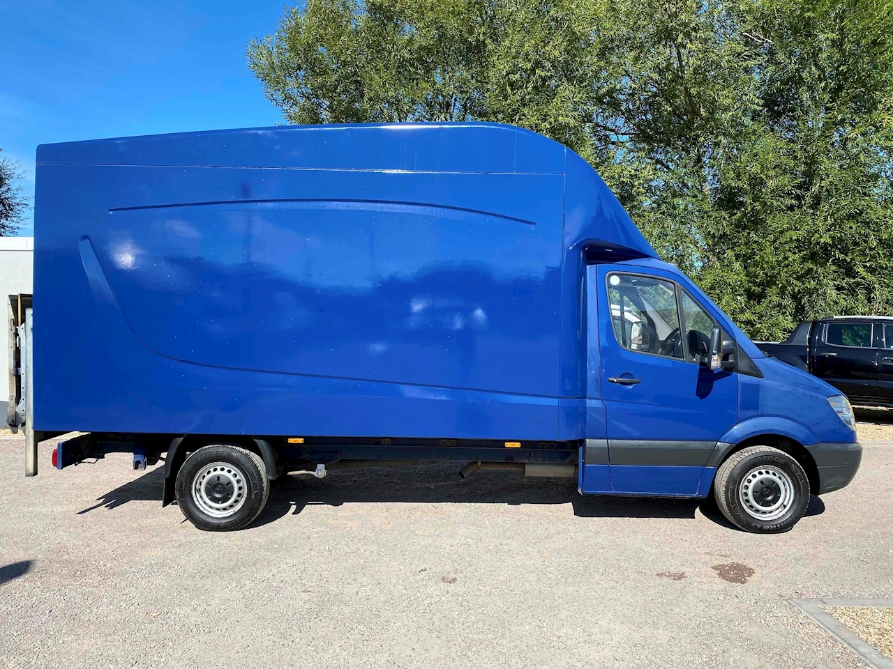 used-2012-mercedes-benz-sprinter-313-2-1-cdi-lwb-luton-van-tail-lift