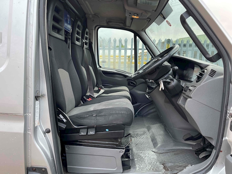 Iveco 70C17 Insulated Refrigerated Panel Van Twin Rear Wheel