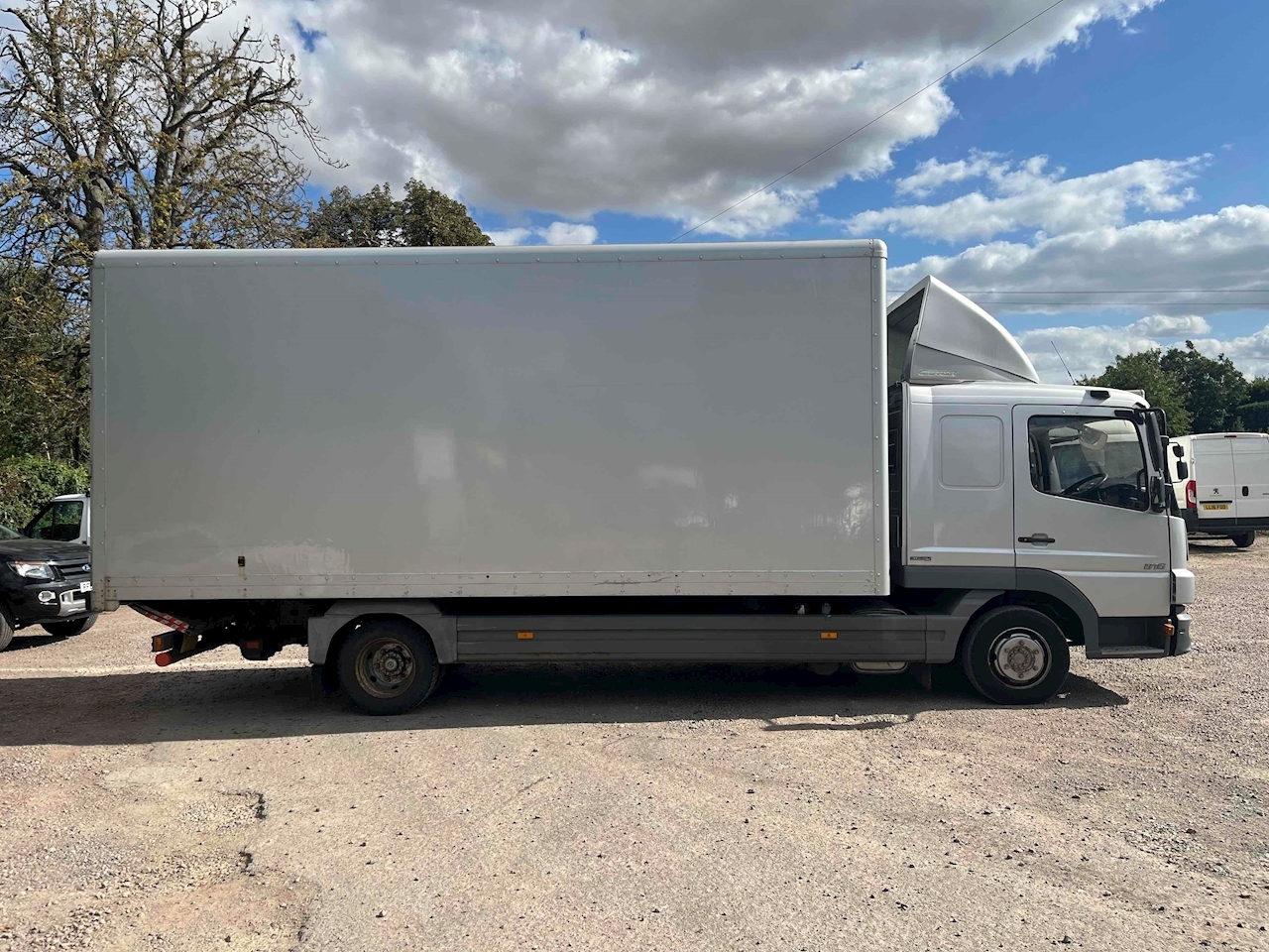 Used 2010 MercedesBenz Atego 816 SLEEPER CAB 20FT BOX LORRY TUCKAWAT