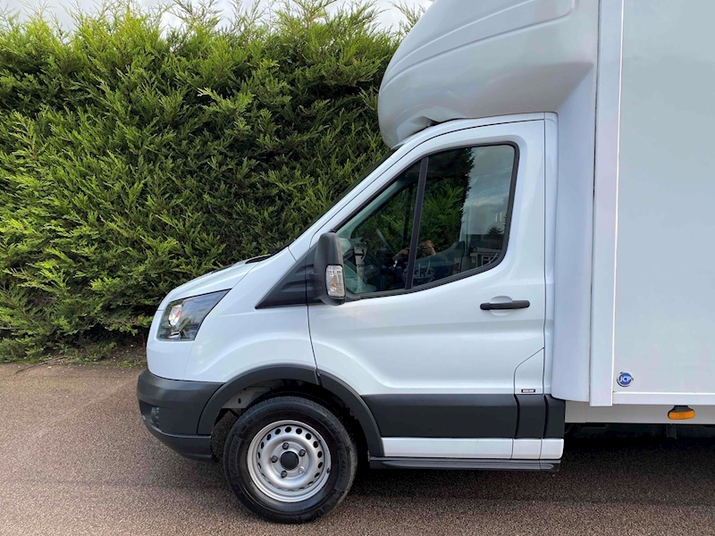 Used 2019 Ford Transit 350 2.0 EcoBlue XLWB L4 LUTON VAN TAIL LIFT EURO 6 For Sale in Leics