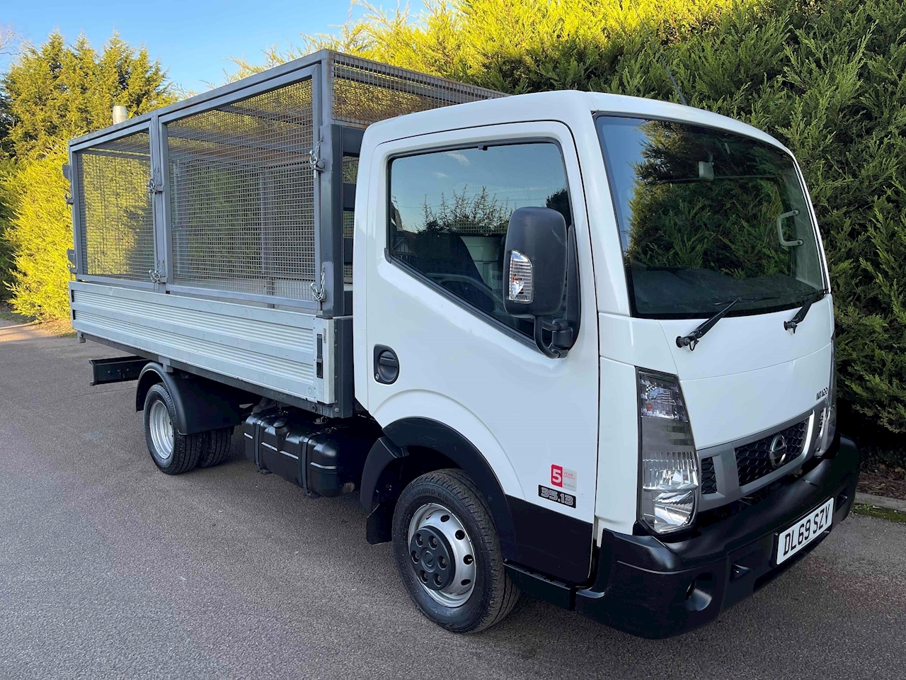 Used 2020 Nissan NT400 Cabstar 3.0 DCI 35.13 MWB 13FT DROPSIDE FLATBED ...