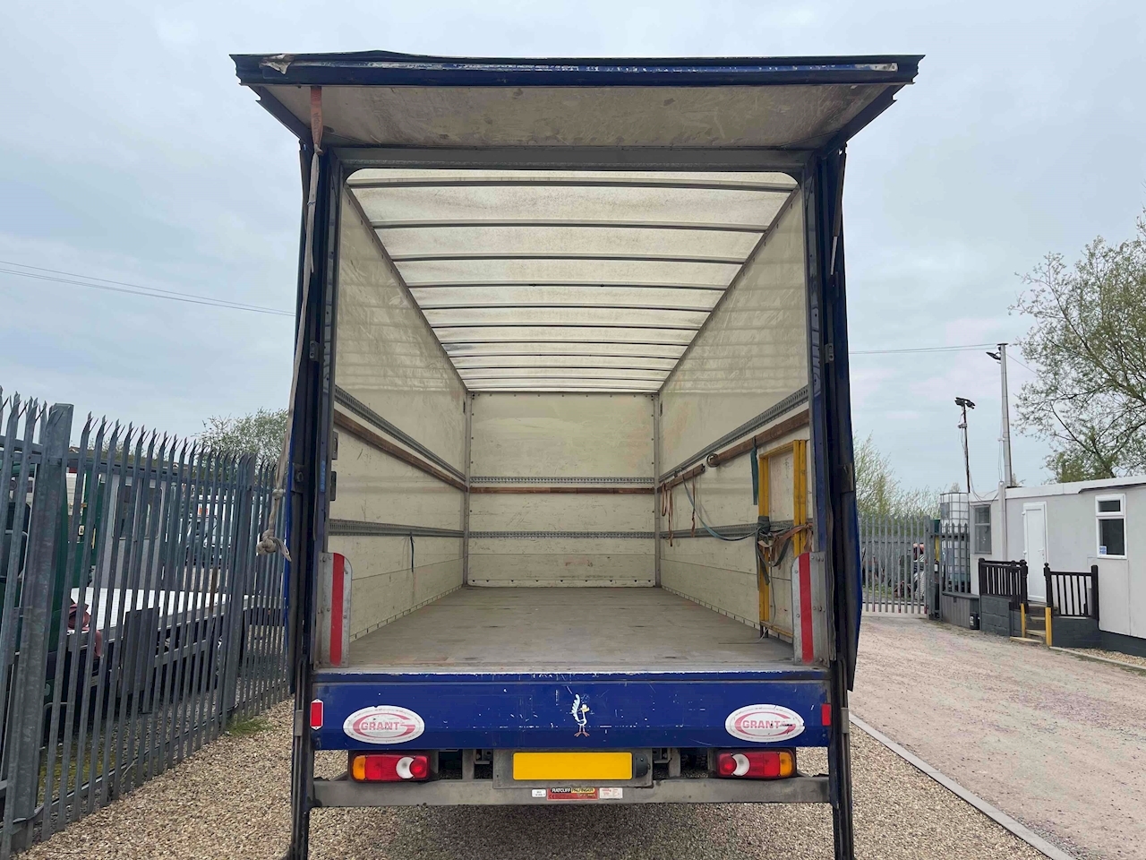 Used 2013 DAF LF 45 160 7.5 TON 23FT BOX LORRY 1 TON TAILLIFT AUTOMATIC ...