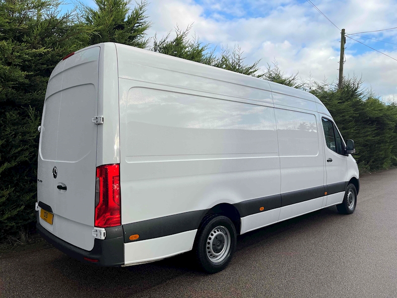 Mercedes-Benz 315 2.0 CDI 147bhp Progressive LWB L3 H2 PANEL VAN