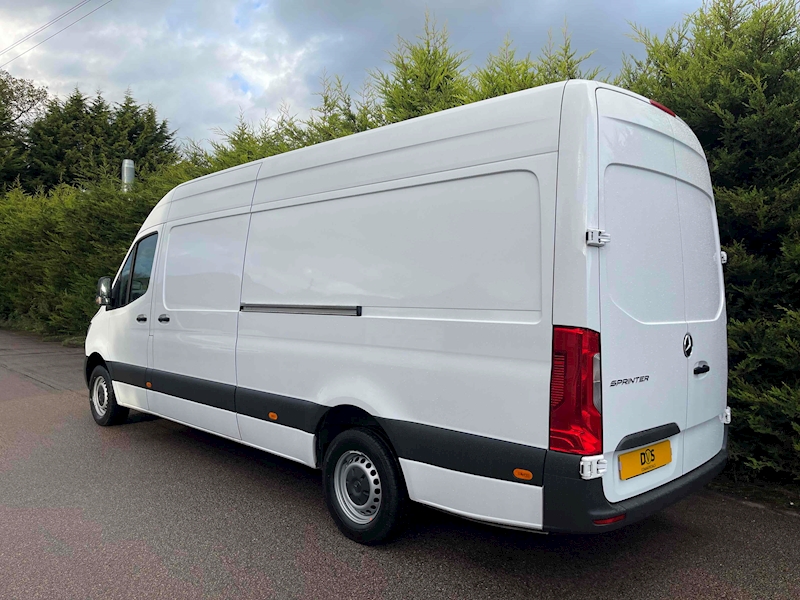 Mercedes-Benz 315 2.0 CDI 147bhp Progressive LWB L3 H2 PANEL VAN