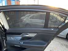 BMW 7 Series 6.6 M760L V12 Auto xDrive Euro 6 4dr - U3683