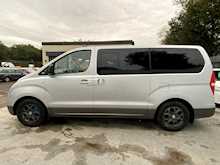 Hyundai i800 CRDi Style - U6207