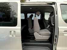 Hyundai i800 CRDi Style - U6207