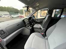 Hyundai i800 CRDi Style - U6207