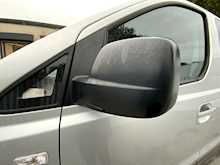 Hyundai i800 CRDi Style - U6207