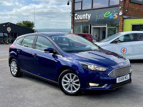 1.5T EcoBoost Titanium Hatchback 5dr Petrol Auto Euro 6 (s/s) (150 ps)