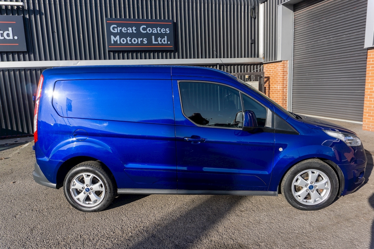 200 Limited 1.5TDCi Powershift Automatic SWB Panel Van in Deep Impact Blue with NO VAT.