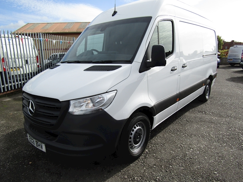 used-2021-mercedes-benz-sprinter-315-cdi-progressive-for-sale-u2137
