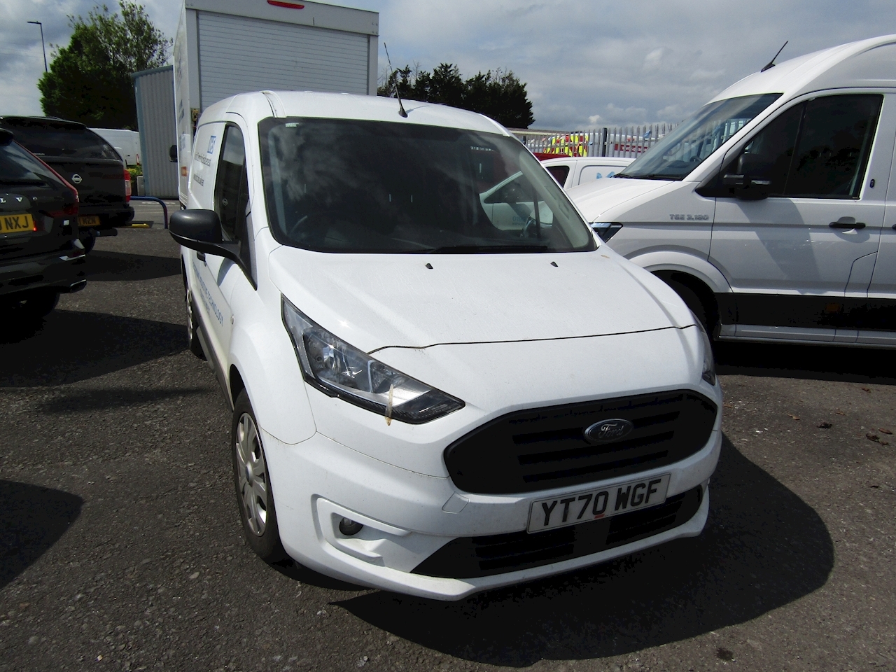 Used Ford Transit Connect 200 Ecoblue Trend Pearce Bros Autorentals Ltd Yate Front 6702