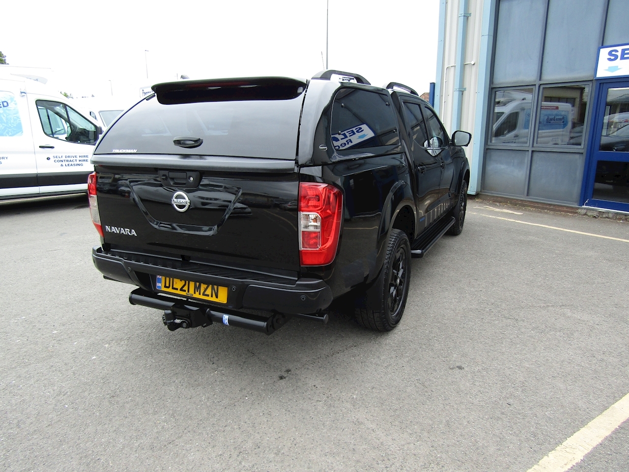 Used Nissan Navara dCi NGuard Pearce Bros Autorentals Ltd Yate Front
