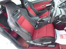 Honda Civic I-Vtec Championship White Type R