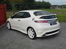 Honda Civic I-Vtec Championship White Type R
