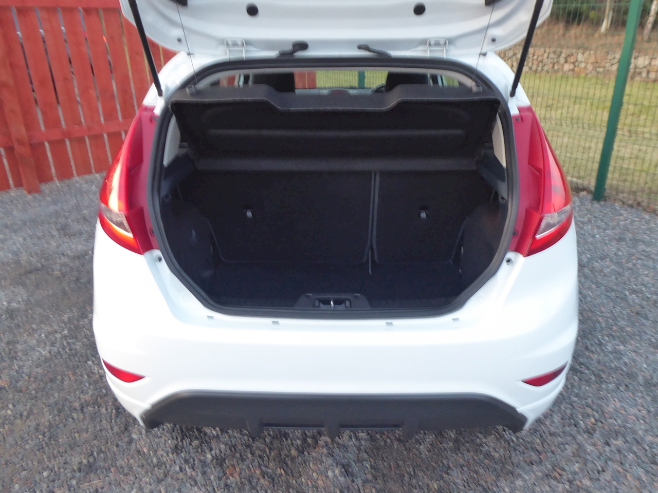 ford fiesta boot cover