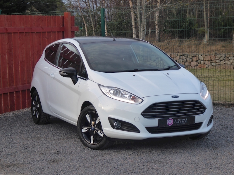 Used 2016 Ford Fiesta Zetec White Edition Autumn For Sale (U1785
