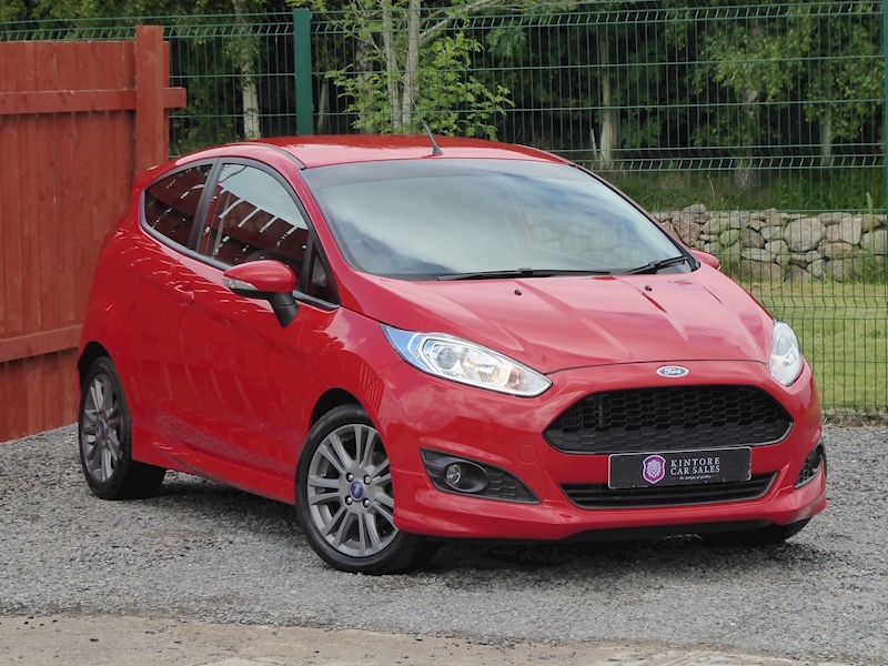 Ford Fiesta Zetec Hatchback 1.0 Manual Petrol