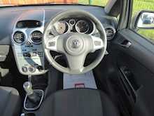 Vauxhall Corsa Sxi 16V