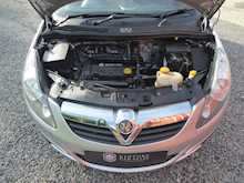 Vauxhall Corsa Sxi 16V