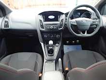 Ford Focus St-Line 1.0 Ecoboost