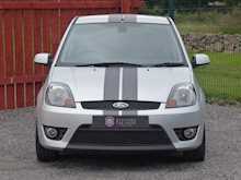 Ford Fiesta 2.0ST manual 3dr