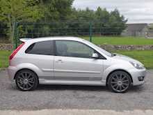 Ford Fiesta 2.0ST manual 3dr