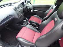 Ford Fiesta 2.0ST manual 3dr