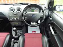 Ford Fiesta 2.0ST manual 3dr