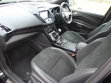 Ford Kuga 2.0 TDCi EcoBlue ST-Line SUV Manual