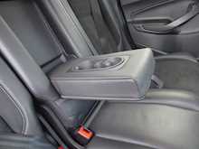 Ford Kuga 2.0 TDCi EcoBlue ST-Line SUV Manual