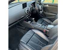 Audi RS3 2.5 TFSI Quattro Spotback S-Tronic