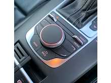 Audi RS3 2.5 TFSI Quattro Spotback S-Tronic