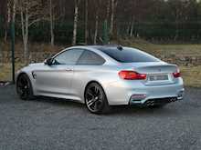 BMW M4 3.0 BiTurbo Coupe DCT Auto