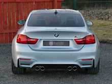 BMW M4 3.0 BiTurbo Coupe DCT Auto