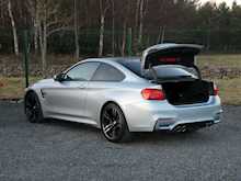 BMW M4 3.0 BiTurbo Coupe DCT Auto