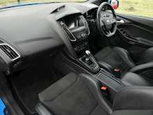 Ford Focus 2.3T EcoBoost RS AWD