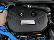 Ford Focus 2.3T EcoBoost RS AWD