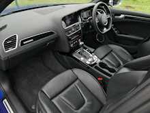 Audi RS4 Avant 4.2 V8 TFSI Quattro, S-Tronic