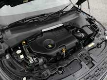 Land Rover Range Rover Evoque 2.0 D180 R-Dynamic SE Auto 4WD
