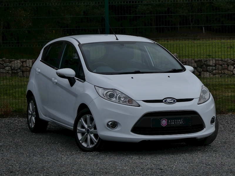 Ford Fiesta 1.25 Zetec 5dr Hatchback 1.3 5dr Hatchback Manual Petrol