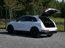Audi Q3 2.0TFSI Black Edition Quattro, s-tronic