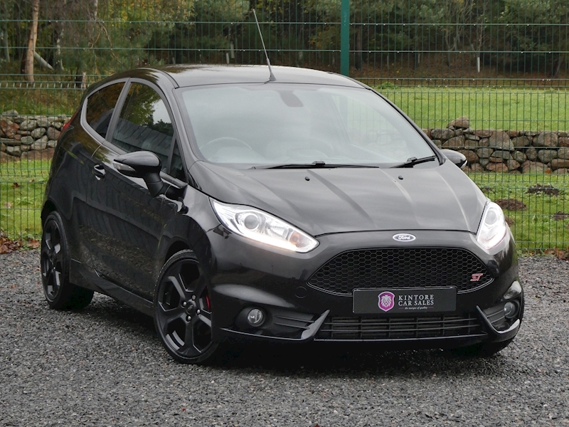 Ford Fiesta 1.6 EcoBoost ST-3 1.6 3dr Hatchback Manual Petrol